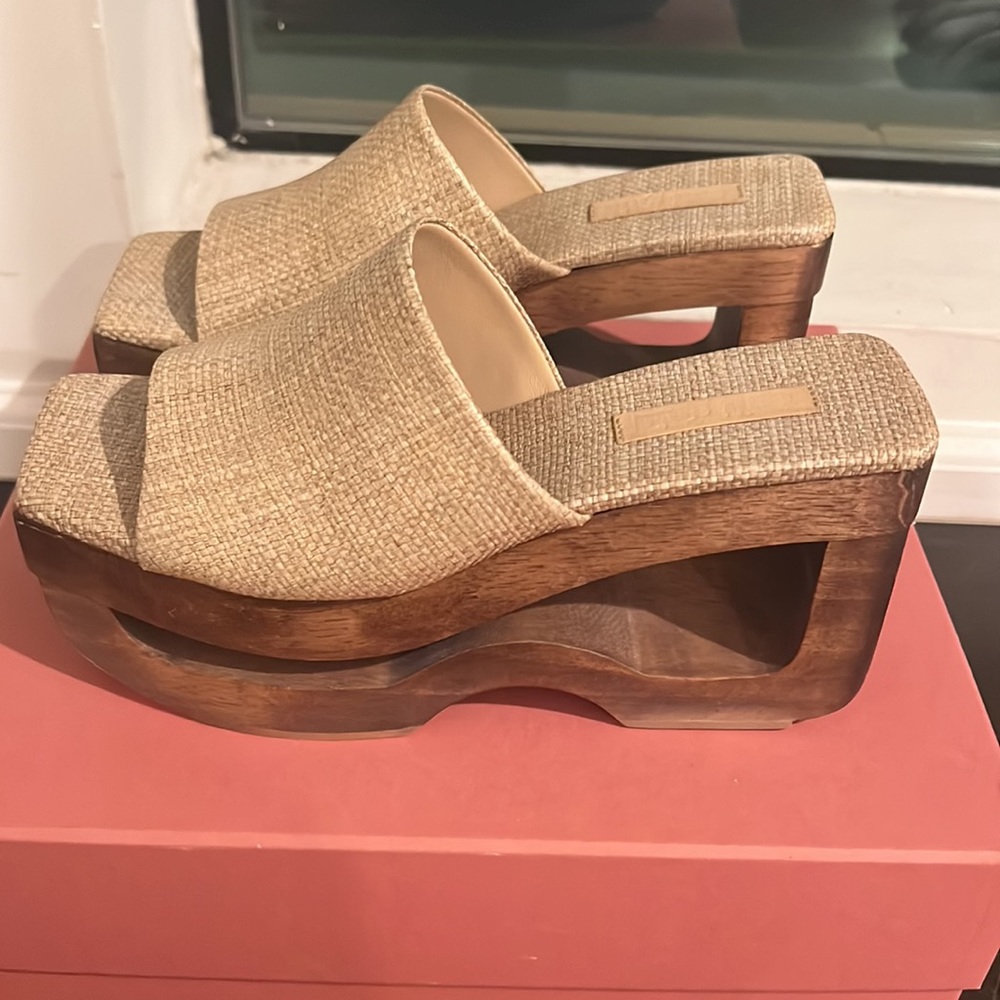 Cult Gaia Platform Sandal - Picture 9 of 12